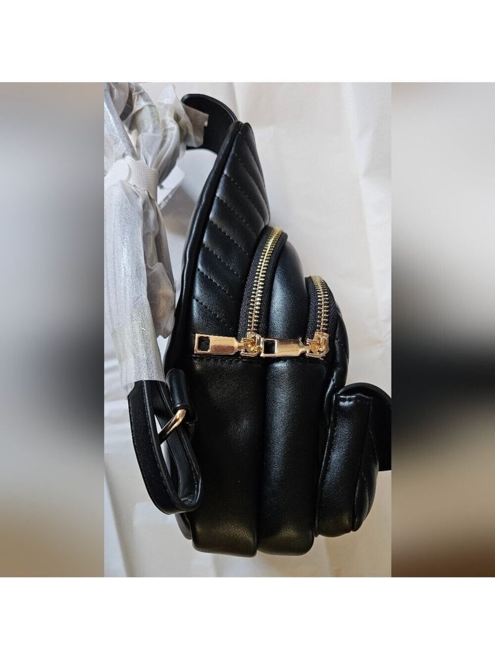 Black Sling Faux Leather Sling Bag New - Picture 5 of 6